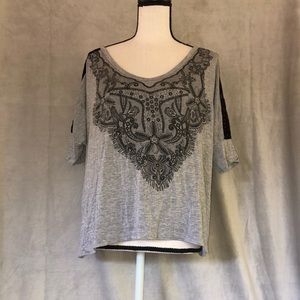 super cute size S floral/ tribal print Rue21 top